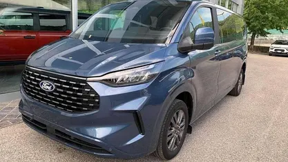 Usata Ford Tourneo Custom Titanium 136 CV (100 kW) 2024 Blu Furgone