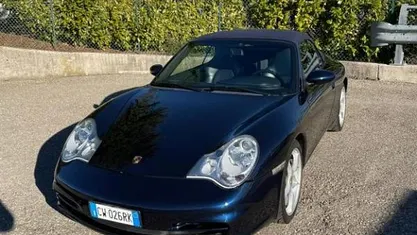 Usata Porsche 911 Carrera Cabriolet 320 CV (235 kW) 2003 Cabrio