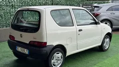 Usata 2010 Fiat 600 Tre volumi | 2400 € (Buon prezzo)
