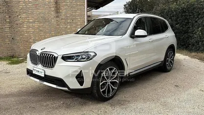 Usata BMW X3 Efficient Dynamics 190 CV (139 kW) 2021 Bianco SUV