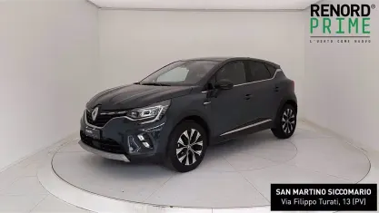 Usata Renault Captur Techno 91 CV (66 kW) 2023 Blu marino SUV