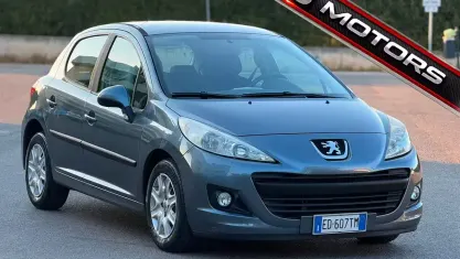 Usata Peugeot 207 95 CV (69 kW) 2011 Grigio Berlina