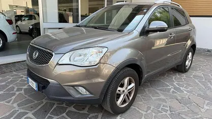 Usata Ssangyong (KGM) Korando 175 CV (128 kW) 2011 SUV