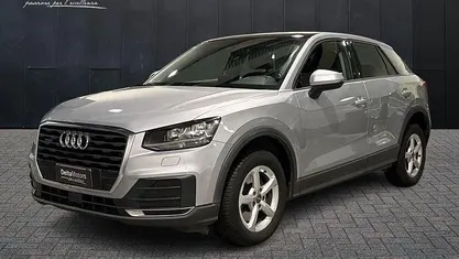 Argento Usata 2019 Audi Q2 Business SUV | 23.950 € (Buon prezzo)