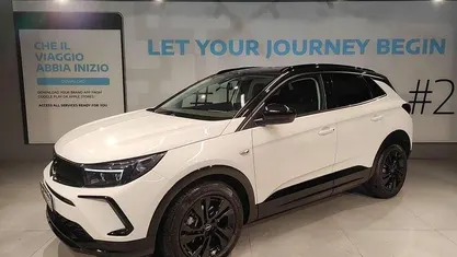 Bianco Usata 2024 Opel Grandland X SUV | 24.900 € (Buon prezzo)