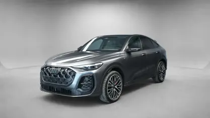 Nuova Audi Q5 S-Line 204 CV (150 kW) 2026 Nero mithos SUV