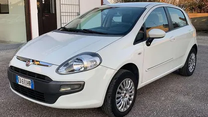 Bianco Usata 2010 Fiat Punto Evo Dynamic Due volumi | 4500 € (Buon prezzo)