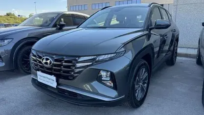 Usata Hyundai Tucson 230 CV (169 kW) 2021 Grigio SUV