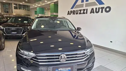 Nero Usata 2021 VW Passat Business Station wagon | 18.900 € (Buon prezzo)