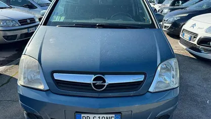Usata Opel Meriva Cosmo 101 CV (74 kW) 2008 Grigio scuro Monovolume