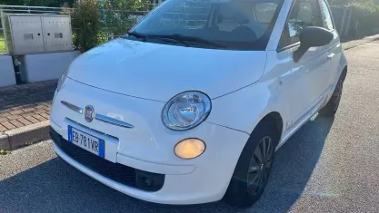 Usata Fiat 500 Lounge 69 CV (50 kW) 2010 Bianco Berlina