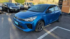 Blu pastello Usata 2020 Kia Rio GT-Line Tre volumi | 12.900 € (Ottimo prezzo)