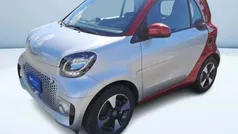 Argento metallizzato Usata 2021 Smart ForTwo Electric Drive Passion Tre volumi | 15.700 € (Buon prezzo)