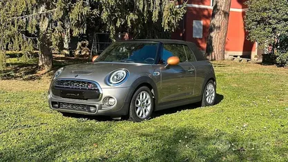 Usata Mini Cooper S Cabriolet 192 CV (141 kW) 2019 Marrone Cabrio