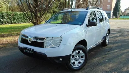 Usata Dacia Duster Lauréate 110 CV (80 kW) 2011 SUV