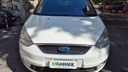 Usata Ford Galaxy Ghia 175 CV (128 kW) 2008 Bianco Monovolume