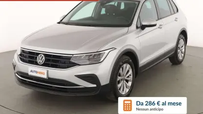 Usata VW Tiguan Life 150 CV (110 kW) 2021 Argento SUV