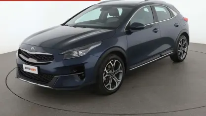 Usado Kia XCeed Style 116 CV (85 kW) 2019 Azul SUV