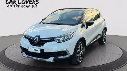 Käytetty Renault Captur 150 HP (110 kW) 2020 Valkoinen Katumaasturi