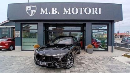 Käytetty Maserati Levante 250 HP (183 kW) 2019 Musta Katumaasturi