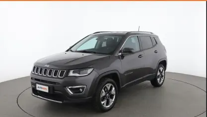Gebraucht Jeep Compass Limited 140 PS (102 kW) 2020 Grau SUV