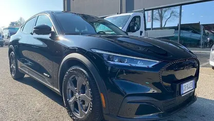 Usata Ford Mustang Standard Range 269 CV (197 kW) 2023 Nero Coupé