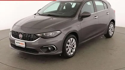 Occasion Fiat Tipo Business 120 ch (88 kW) 2018 Gris Citadine