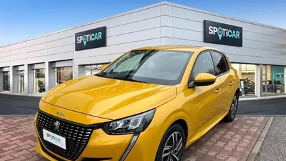 Giallo Usata 2021 Peugeot 208 Allure Due volumi | 14.200 € (Buon prezzo)