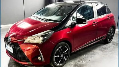 Usata Toyota Yaris Hybrid Trend 2018 Rosso Utilitaria