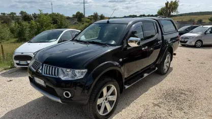 Occasion Mitsubishi L200 Intense+ 178 ch (130 kW) 2012 Noir Pick-up