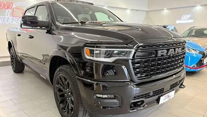 Usata RAM 1500 551 CV (405 kW) 2026 Pick-up