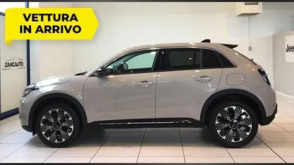 Beige Usata 2024 Fiat 600E La Prima SUV | 22.900 € (Ottimo prezzo)