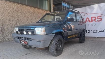 Usata Fiat Panda 4x4 Trekking 50 CV (36 kW) 1994 Verde Utilitaria