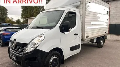 Usata Renault Master 131 CV (96 kW) 2017 Furgone