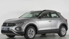Usata 2024 VW T-Roc Life SUV | 26.800 € (Buon prezzo)