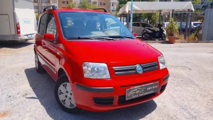 Usata Fiat Panda Dynamic 60 CV (44 kW) 2006 Rosso Utilitaria