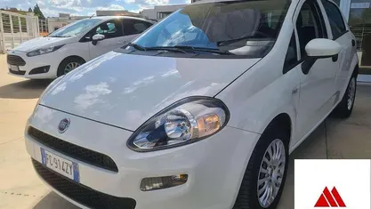 Bianco Usata 2016 Fiat Punto Street Due volumi | 5899 € (Buon prezzo)