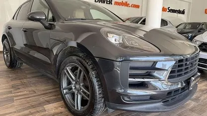 Nero Usata 2020 Porsche Macan SUV | 48.900 € (Ottimo prezzo)
