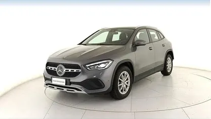 Grigio Usata 2021 Mercedes GLA200 Business SUV | 31.800 € (Buon prezzo)