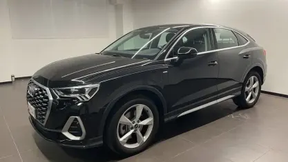 Begagnad Audi Q3 Sportback S-Line 245 HK (180 kW) 2021 Svart SUV