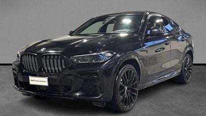 Käytetty BMW X6 M Sport 340 HP (250 kW) 2022 Musta Katumaasturi