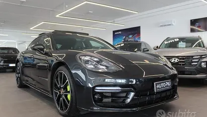 Usata Porsche Panamera 441 CV (324 kW) 2022 Berlina