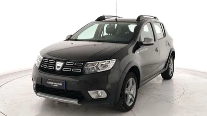 Usata Dacia Sandero Stepway 90 CV (66 kW) 2017