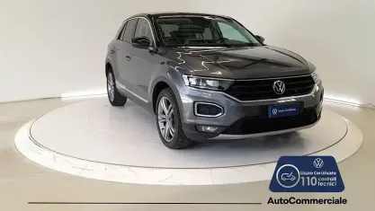 Usata VW T-Roc Advance 150 CV (110 kW) 2022 Grigio scuro SUV
