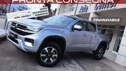 Usata VW Amarok Style 241 CV (177 kW) 2024 Grigio Pick-up