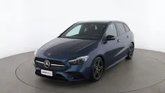 Blu Usata 2023 Mercedes B180 AMG Line Premium Monovolume | 31.599 € (Buon prezzo)