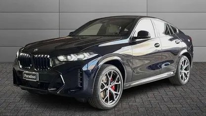 Nero Nuova 2025 BMW X6 M Sport SUV | 94.700 € (Buon prezzo)