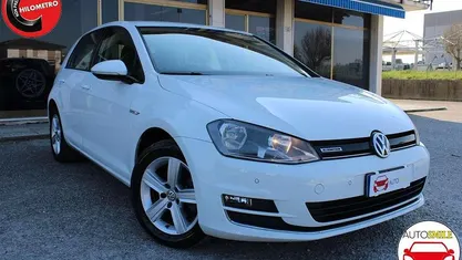 Usata VW Golf VII Highline 110 CV (80 kW) 2017 Berlina