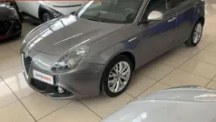 Usata 2016 Alfa Romeo Giulietta Super Due volumi | 9299 € (Buon prezzo)