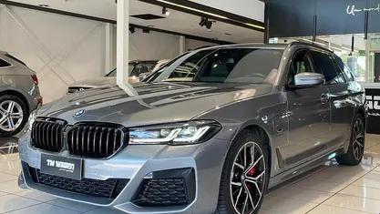 Usata BMW 530e M Sport 184 CV (135 kW) 2023 Grigio Station wagon
